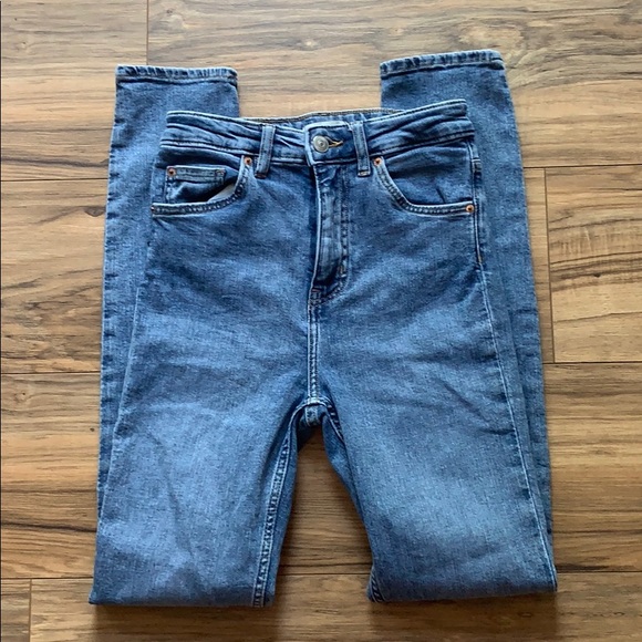 H&M Denim - H&M High-Rise Skinny Jeans - Size 2